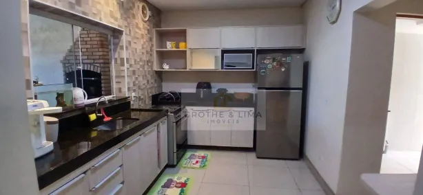 Sobrado com 3 Quartos à venda, 105m² no Quiririm, Taubaté