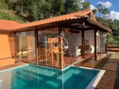 Casa com 4 Quartos à venda, 160m² no Cuiabá, Petrópolis
