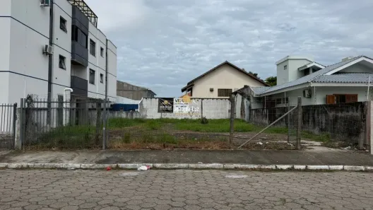 Lote/Terreno à venda, 360m² no Canasvieiras, Florianópolis