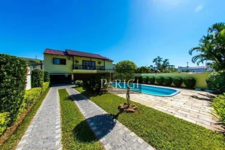 Casa com 3 Quartos para alugar, 200m² no Partenon, Porto Alegre