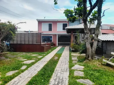 Casa com 3 Quartos à venda, 197m² no Barreiros, São José
