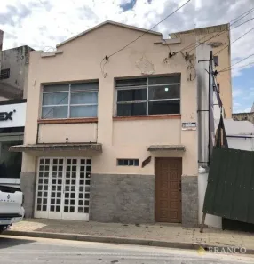 Casa com 2 Quartos à venda, 190m² no Centro, Taubaté