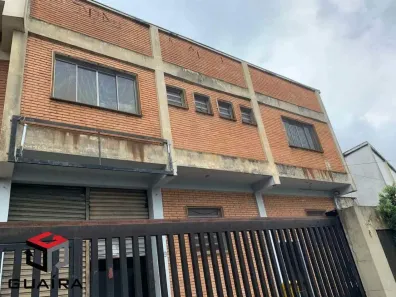 Galpão/Depósito/Armazém à venda, 370m² no Canhema, Diadema
