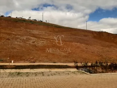 Lote/Terreno à venda, 300m² no Vina Del Mar, Juiz de Fora