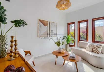 Sobrado com 7 Quartos à venda, 358m² no Parque Brasil, Jacareí