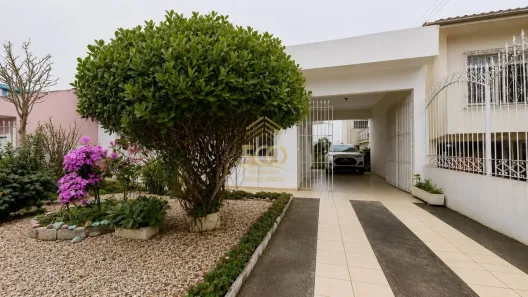 Casa com 3 Quartos à venda, 180m² no Barreiros, São José