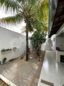 Casa com 4 Quartos à venda, 220m² no Pampulha, Uberlândia