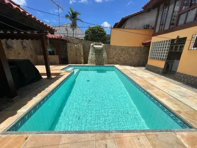 Casa com 2 Quartos à venda, 360m² no Itaipu, Niterói