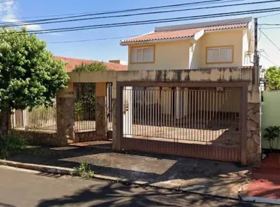 Casa com 4 Quartos à venda, 282m² no Centro, Campo Grande