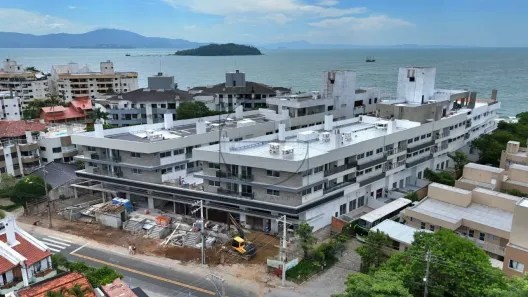 Apartamento com 1 Quarto à venda, 45m² no Canasvieiras, Florianópolis