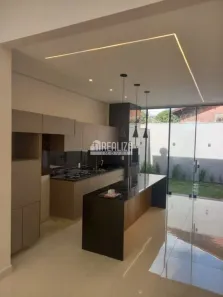 Casa com 3 Quartos à venda, 175m² no Jardim Nenê Gomes, Uberaba