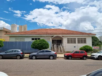 Imóvel Comercial para alugar, 850m² no Jardim dos Estados, Campo Grande