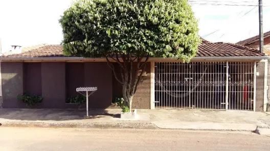 Casa com 4 Quartos à venda, 220m² no Jardim Sancho Floro da Costa, Marília