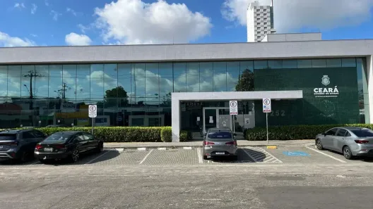 Prédio Comercial para alugar, 1206m² no Parquelândia, Fortaleza