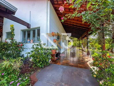Casa de Condomínio com 4 Quartos à venda, 230m² no Estância Cabral, Cambé