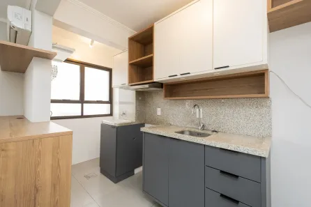 Apartamento com 2 Quartos para alugar, 70m² no Centro, Pelotas