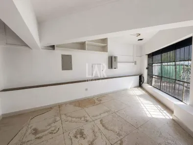 Ponto Comercial à venda, 200m² no Funcionários, Belo Horizonte