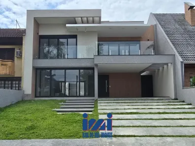Sobrado com 4 Quartos à venda, 327m² no , Pontal do Paraná