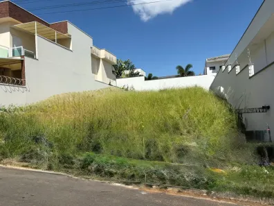 Lote/Terreno à venda, 300m² no Jardim Mantiqueira II, Andradas
