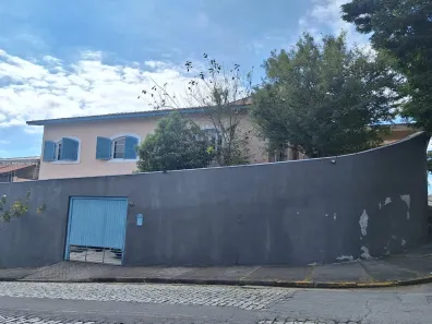 Casa com 3 Quartos à venda, 210m² no Alto Ipiranga, Mogi das Cruzes