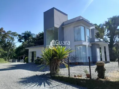 Casa com 3 Quartos à venda, 250m² no Centro, Massaranduba