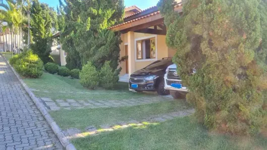Casa com 3 Quartos à venda, 185m² no Jardim Ana Estela, Carapicuíba