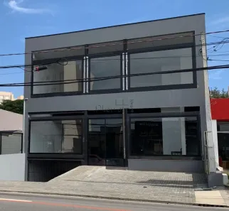 Ponto Comercial para alugar, 749m² no Taquaral, Campinas