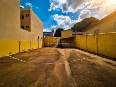 para alugar, 726m² no Centro, Uberaba