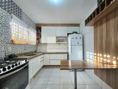Casa de Condomínio com 3 Quartos à venda, 110m² no Jardim Mariléa, Rio das Ostras