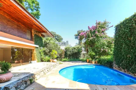Sobrado com 5 Quartos para alugar, 798m² no Jardim Guedala, São Paulo