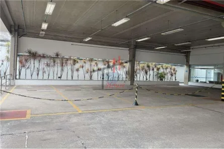 Prédio Comercial à venda, 4043m² no Santo Antônio, São Caetano do Sul