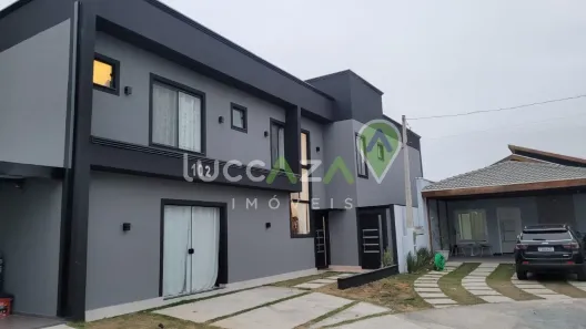 Casa de Condomínio com 3 Quartos à venda, 350m² no Jardim Jacinto, Jacareí