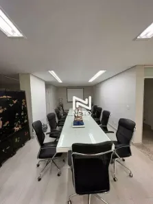 Sala Comercial para alugar, 800m² no Cidade Monções, São Paulo