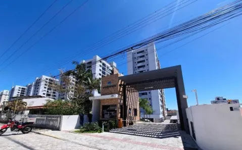 Apartamento com 3 Quartos para alugar, 75m² no Areias, São José