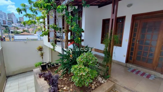Casa com 6 Quartos à venda, 255m² no Renascença, Belo Horizonte