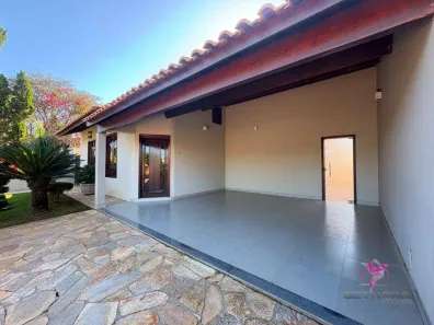 Casa de Condomínio com 3 Quartos à venda, 293m² no Jardim Portal do Bosque, Leme