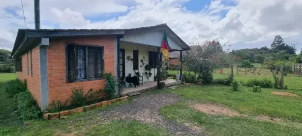 Fazenda/Sítio com 3 Quartos à venda, 686m² no Área Rural de Águas Claras, Viamão