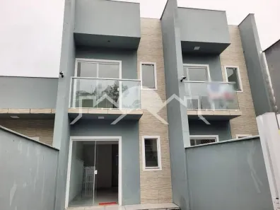 Sobrado com 2 Quartos à venda, 63m² no Floresta, Joinville
