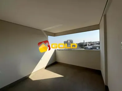 Cobertura com 3 Quartos à venda, 167m² no Santa Mônica, Uberlândia