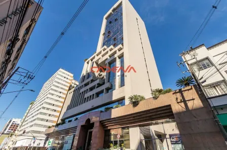 Sala Comercial à venda, 88m² no Centro, Curitiba