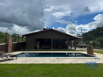 Fazenda/Sítio com 3 Quartos à venda, 1000m² no , Mairinque