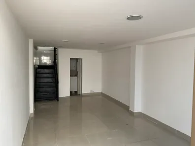 Ponto Comercial para alugar, 60m² no Barra Olímpica, Rio de Janeiro