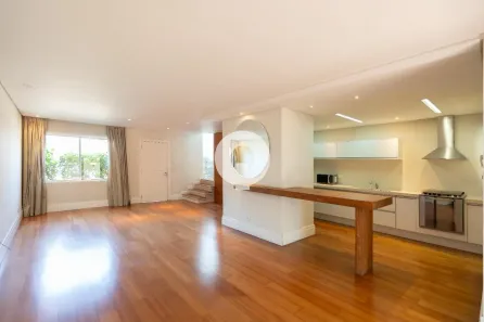 Casa de Condomínio com 3 Quartos à venda, 138m² no Seminário, Curitiba