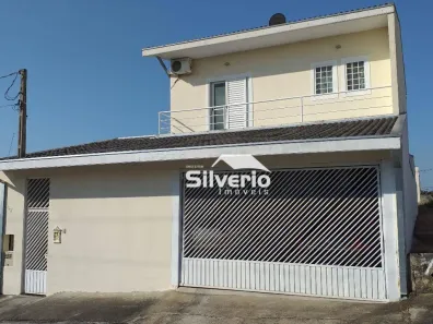 Sobrado com 3 Quartos à venda, 165m² no Loteamento Villa Branca, Jacareí