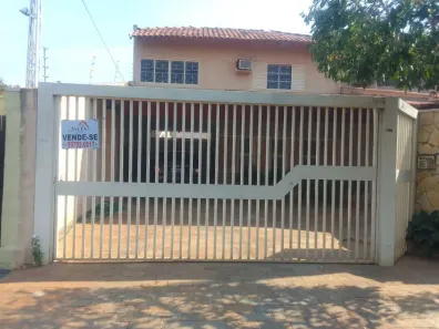 Sobrado com 3 Quartos à venda, 186m² no Jardim Maracanã, São José do Rio Preto