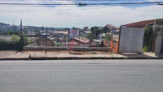 Lote/Terreno à venda, 300m² no Jardim do Lago, Jundiaí