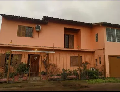 Sobrado com 4 Quartos à venda, 235m² no Restinga, Porto Alegre