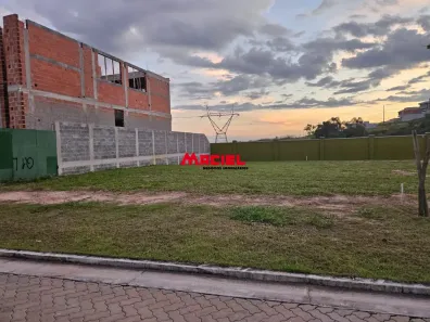 Lote/Terreno à venda, 332m² no Loteamento Terras Alpha São José dos Campos, São José dos Campos