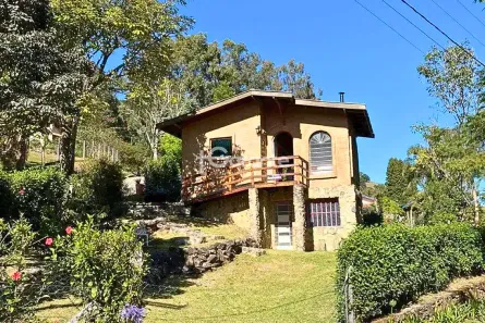 Casa com 3 Quartos à venda, 1244m² no , São Bento do Sapucaí