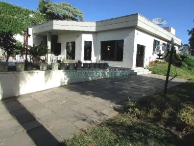Casa com 3 Quartos à venda, 375m² no Santa Catarina, Caxias do Sul